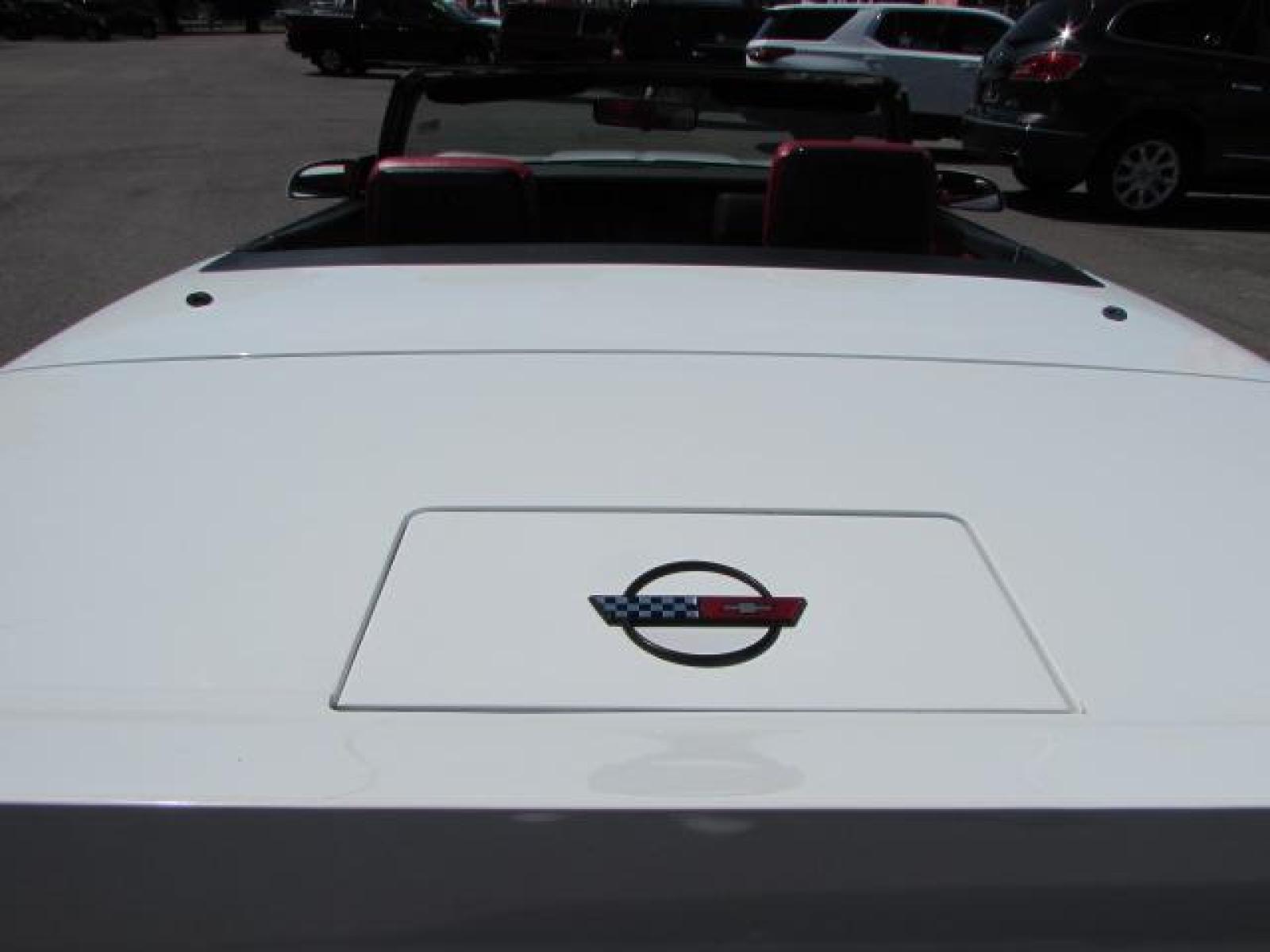 1989 White /Red Leather Chevrolet Corvette Convertible (1G1YY3184K5) with an 5.7L V8 OHV 16V engine, 6 speed manual transmission, located at 4562 State Avenue, Billings, MT, 59101, (406) 896-9833, 45.769516, -108.526772 - 1989 Chevrolet Corvette Convertible 6 speed manual - 13,219 miles!! 5.7L V8 OHV 16V engine - 6 speed manual transmission - 13,219 miles! Air conditioning - tilt and telescoping steering wheel - cruise control - Bose audio system - power windows and door locks - leather interior - dual power se - Photo #6