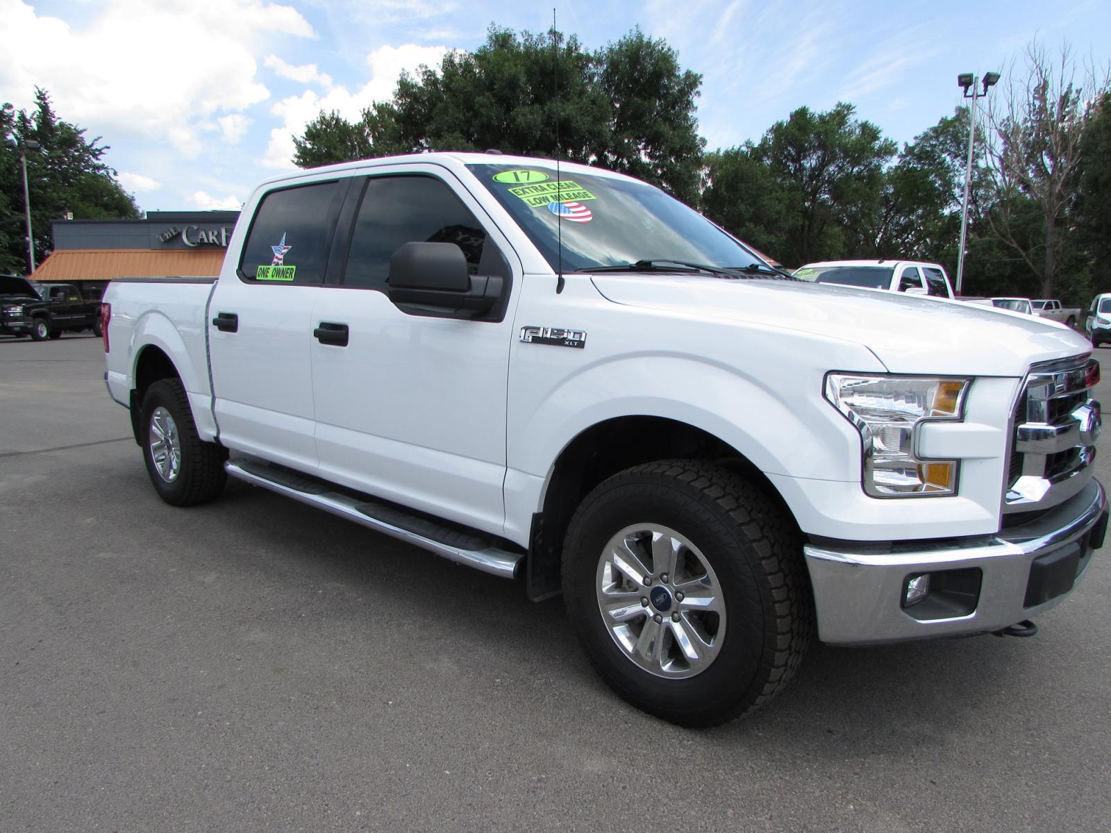 2017 White /Gray Cloth Ford F-150 XLT SuperCrew 5.5-ft. Bed 4WD (1FTEW1EG8HK) with an 3.5L V6 TURBO engine, 6A transmission, located at 4562 State Avenue, Billings, MT, 59101, (406) 896-9833, 45.769516, -108.526772 - 2017 Ford F-150 XLT SuperCrew 5.5-ft. Bed 4WD - One owner - Ecoboost! 3.5 V6 Ecoboost Turbo Engine - 6-Speed Automatic Transmission - 4WD - 84,956 miles - 94 point inspection 94 point inspection and serviced - copy of inspection and work performed as well as a full vehicle history report provi - Photo #4