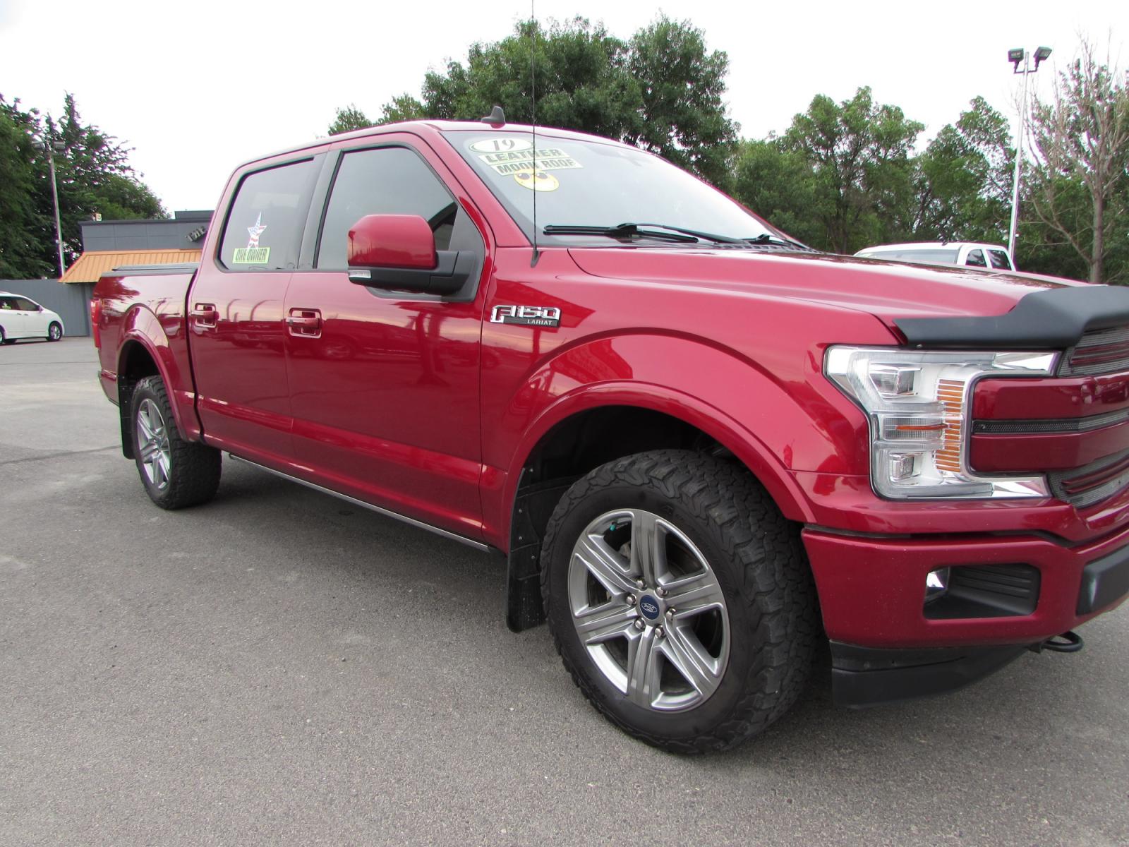 2019 Red /Black Leather Ford F-150 Lariat SuperCrew 5.5-ft. Bed 4WD (1FTEW1E56KF) with an 5.0L V8 OHV 32V engine, 6A transmission, located at 4562 State Avenue, Billings, MT, 59101, (406) 896-9833, 45.769516, -108.526772 - 2019 Ford F-150 Lariat SuperCrew FX4 4WD - One owner! 5.0L V8 engine - 10 speed automatic transmission - 4WD - 98.402 miles - One owner - 94 point inspection Inspected and serviced - copy of inspection and work performed as well as a full vehicle history report provided! Lariat Sport packag - Photo #5