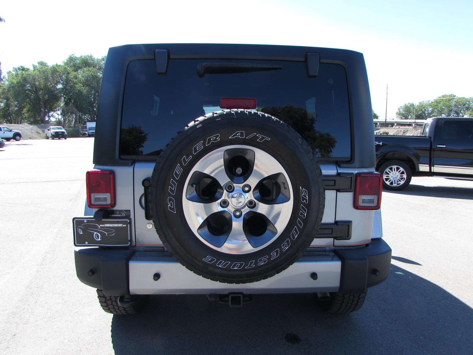 2016 /Gray Leather Jeep Wrangler Unlimited Sahara 4WD (1C4BJWEGXGL) with an 3.6L V6 DOHC 24V FFV engine, Automatic transmission, located at 4562 State Avenue, Billings, MT, 59101, (406) 896-9833, 45.769516, -108.526772 - 2016 Jeep Wrangler Unlimited Sahara 4WD - One owner - Low miles! 3.6L V6 DOHC 24V FFV Engine - automatic transmission - 4WD - 84,933 miles Sahara Package - Hardtop and Sunrider soft top - automatic climate control - tilt steering wheel - cruise control - Alpine premium audio with 9 speakers a - Photo #2