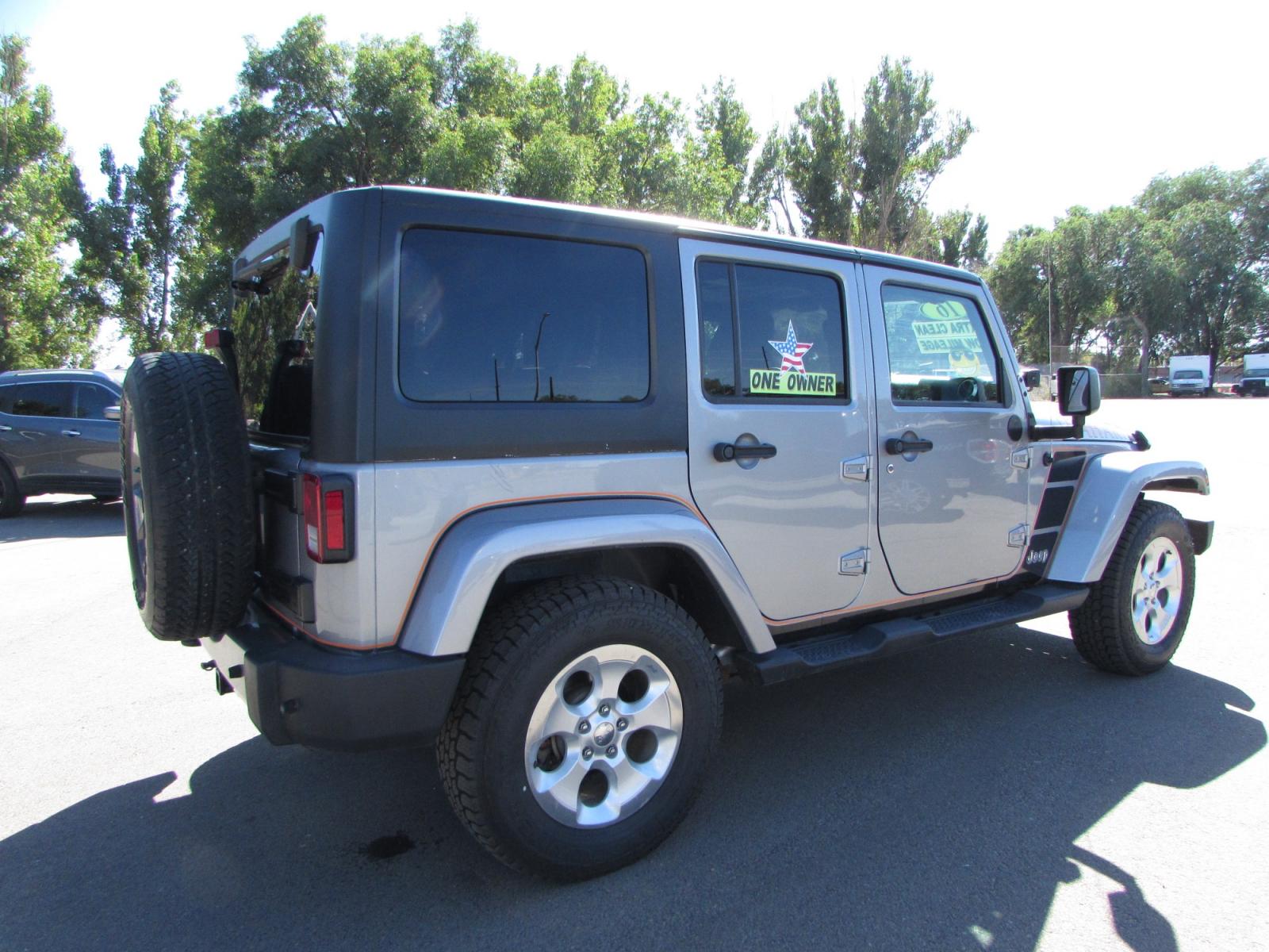2016 /Gray Leather Jeep Wrangler Unlimited Sahara 4WD (1C4BJWEGXGL) with an 3.6L V6 DOHC 24V FFV engine, Automatic transmission, located at 4562 State Avenue, Billings, MT, 59101, (406) 896-9833, 45.769516, -108.526772 - 2016 Jeep Wrangler Unlimited Sahara 4WD - One owner - Low miles! 3.6L V6 DOHC 24V FFV Engine - automatic transmission - 4WD - 84,933 miles Sahara Package - Hardtop and Sunrider soft top - automatic climate control - tilt steering wheel - cruise control - Alpine premium audio with 9 speakers a - Photo #3
