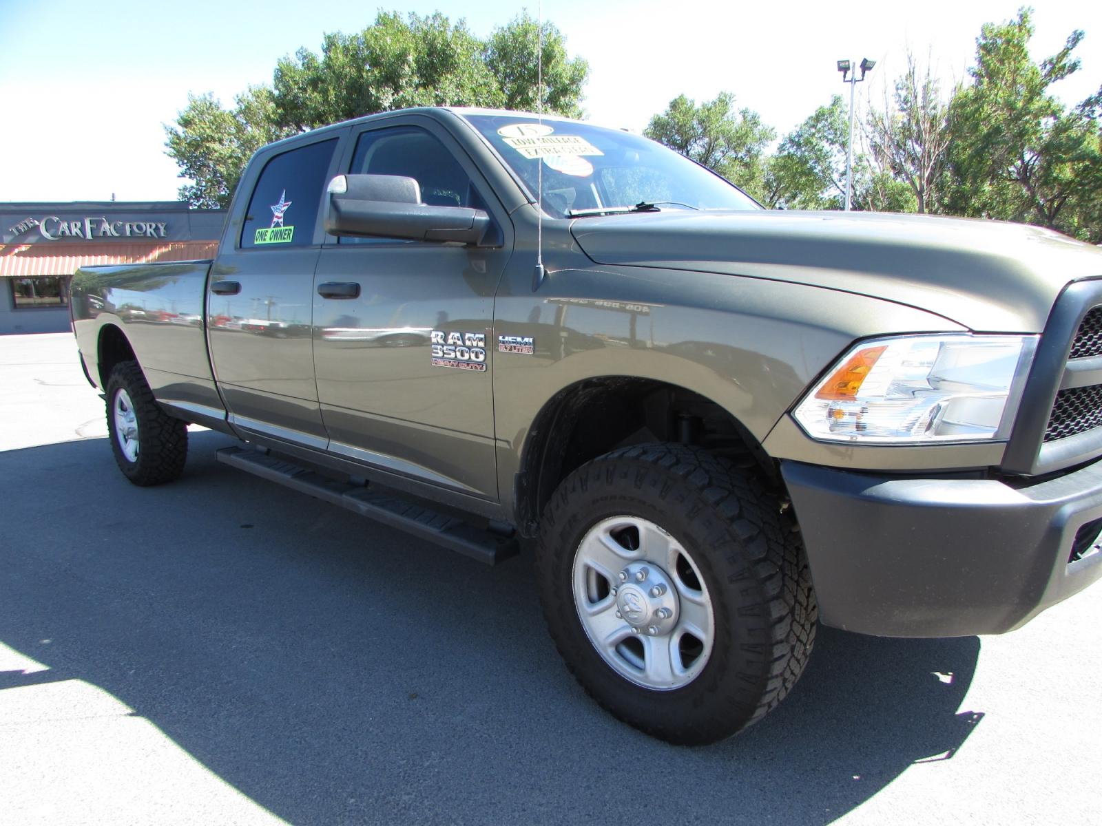 2015 Prairie Pearl /Gray RAM 3500 Tradesman Crew Cab 4WD (3C63R3GT6FG) with an 5.7L V8 OHV 16V engine, 6-Speed Automatic transmission, located at 4562 State Avenue, Billings, MT, 59101, (406) 896-9833, 45.769516, -108.526772 - 2015 RAM 3500 Tradesman Crew Cab 4WD - One owner - 63,672 miles! 5.7L V8 OHV 16V Hemi Engine - 6 speed automatic transmission - Longbox - 4WD - 63,672 miles - One owner Tradesman package - air conditioning - tilt steering wheel - cruise control - AM/FM/XM/CD audio - power windows and door loc - Photo #4